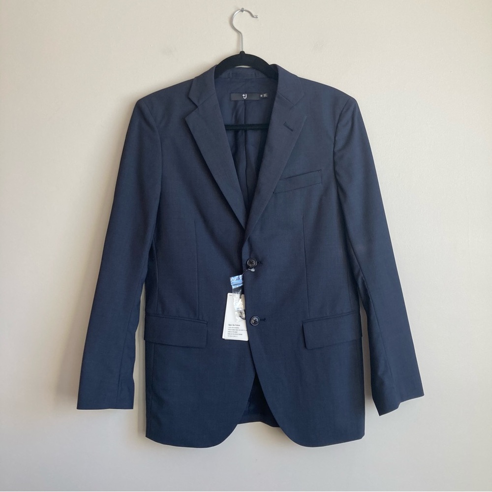 NWT Men’s Uniqlo +J Two Button Front Navy Blazer Sport Coat M